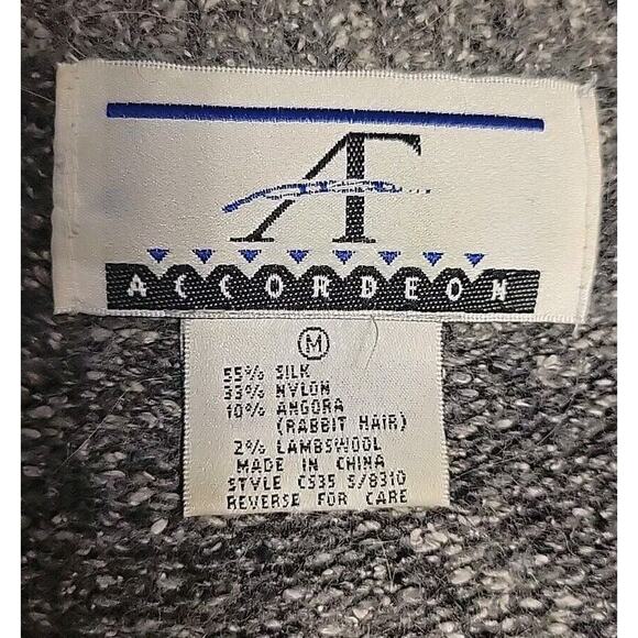 Vintage AF Accordeon Sweater Lambs wool/silk/angora Blend Ladies M white/gray - Picture 3 of 11